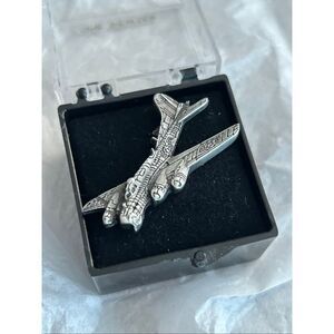 Vintage B-17 Boeing Bomber Airplane Lapel Pin Tie Tack 1982 The Buckle Connectio